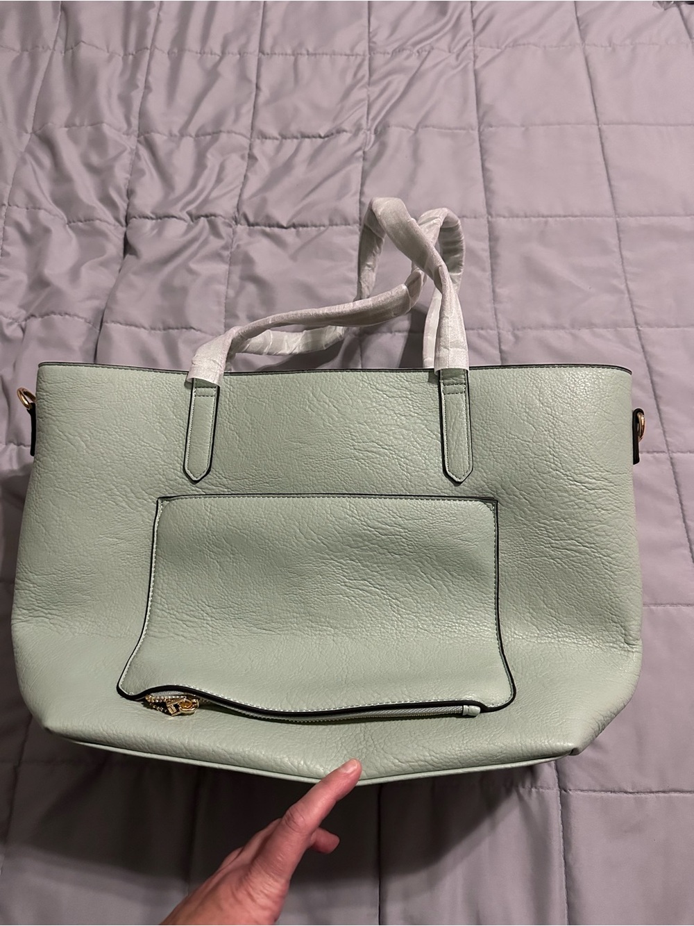 Poppy & Peonies Go Getter Tote in mint - Picture 2 of 9